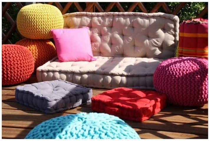 Cuscino da terra, grande formato, non sfoderabile con cotone 100% di colore rosso.